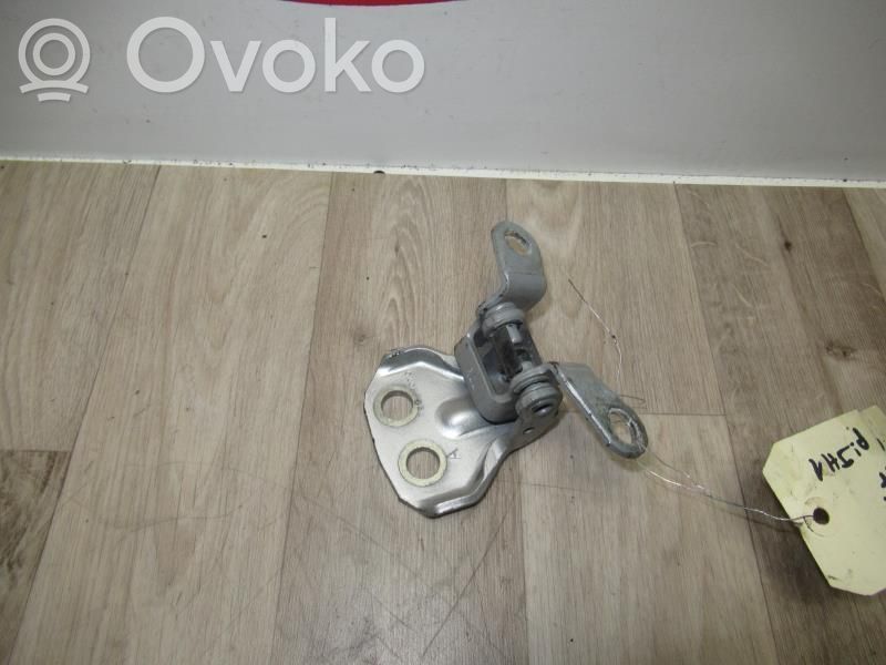 Ford Fiesta Front door hinge set 