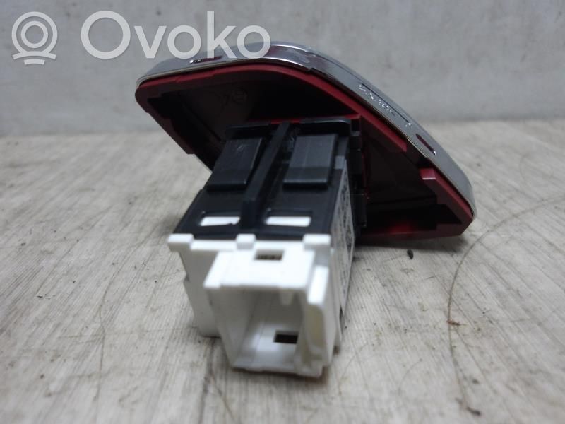 Hazard light switch   00006490CY,00006490CY