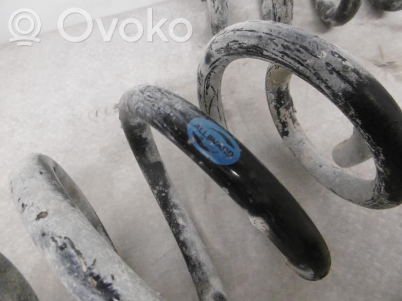Etukierrejousi   8200123551,8200123551