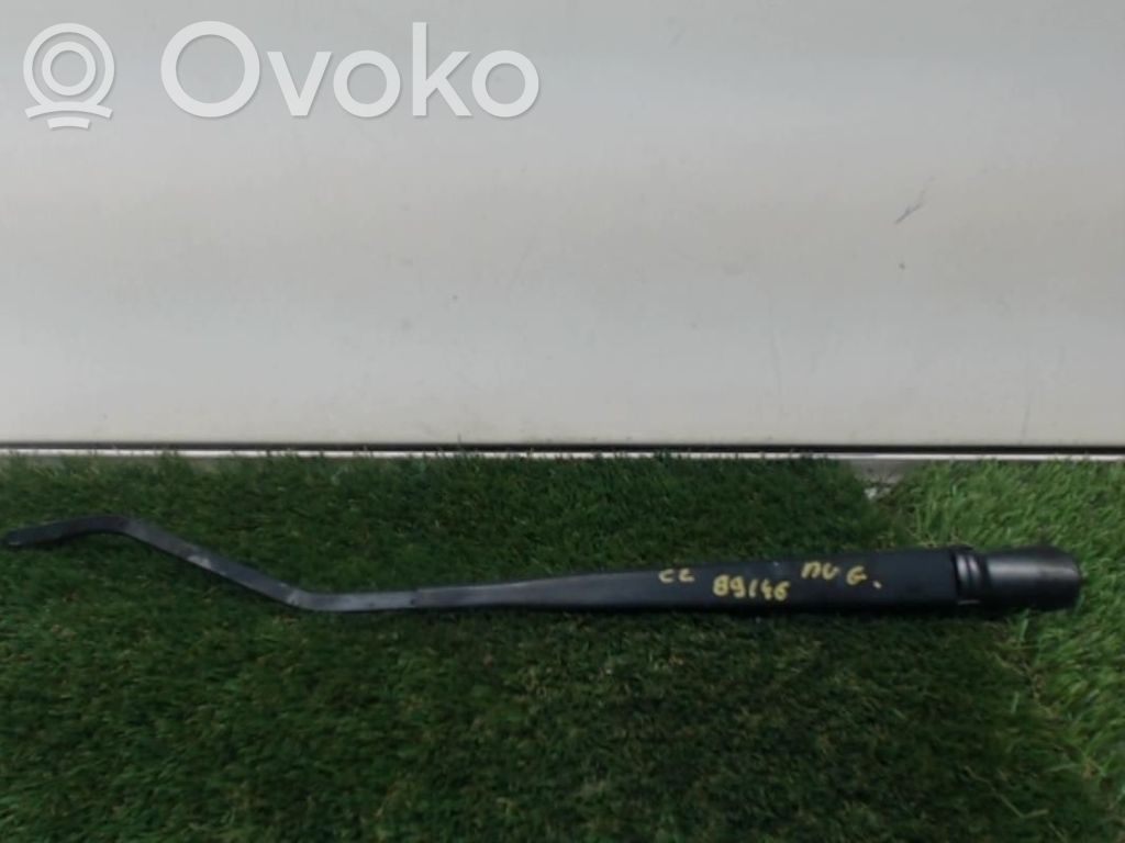Citroen C2 Front wiper blade arm 