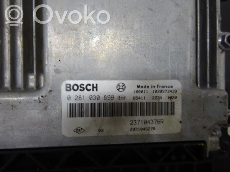 Renault Kangoo II Engine control unit/module 