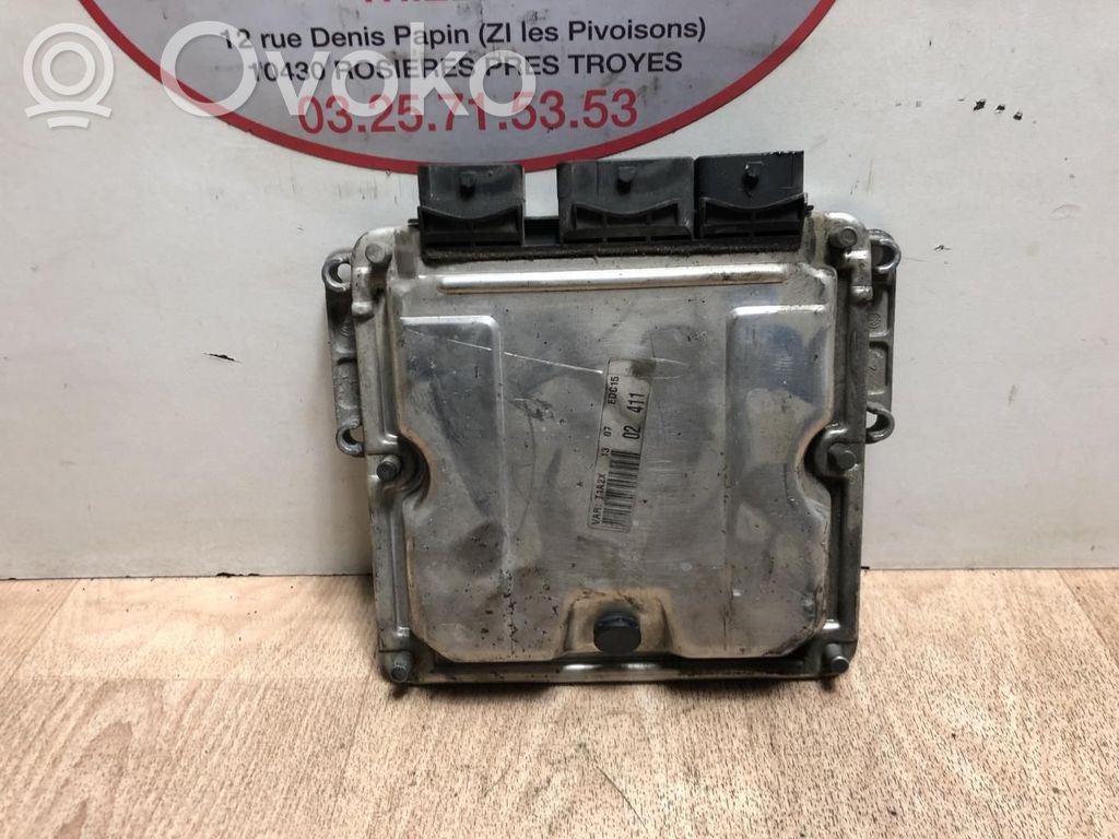 Peugeot 206 Engine control unit/module 