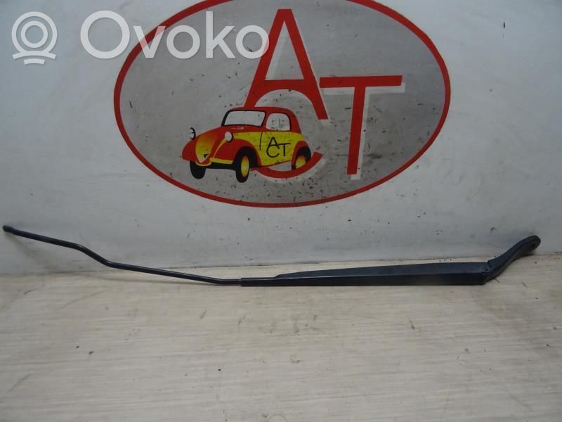 Citroen C3 Front wiper blade arm 