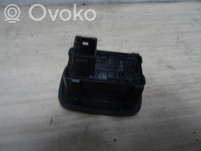 Interruptor del elevalunas eléctrico   6490Q1,6490Q1