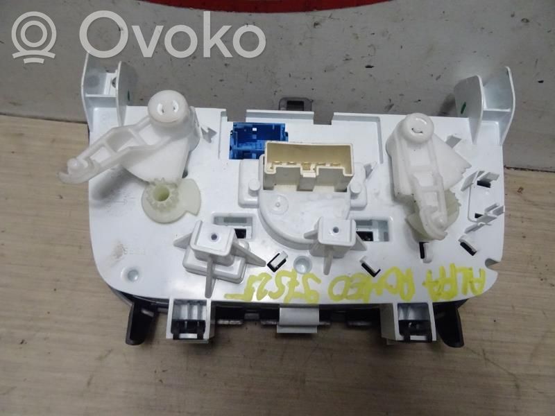 Alfa Romeo Mito Climate control unit 