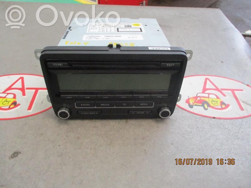 Volkswagen Polo V 6R Panel / Radioodtwarzacz CD/DVD/GPS 