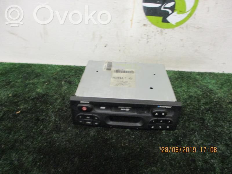 Renault Laguna I Unitate principală radio/CD/DVD/GPS 