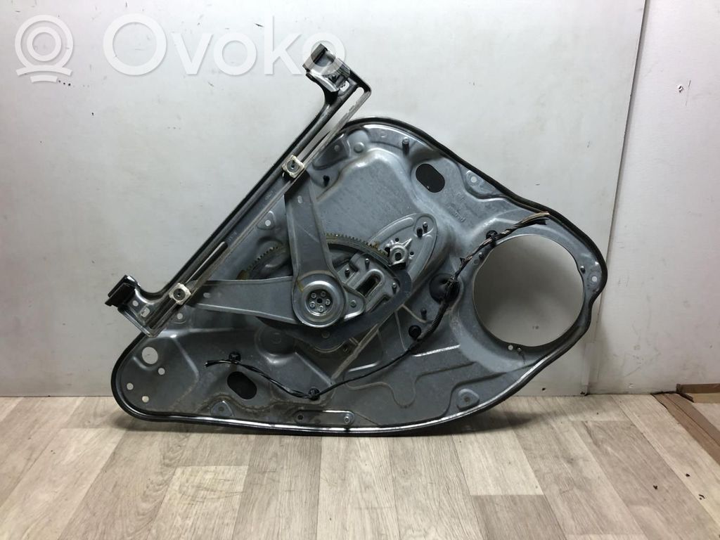 Ford C-MAX I Macara geam spate fără motor 