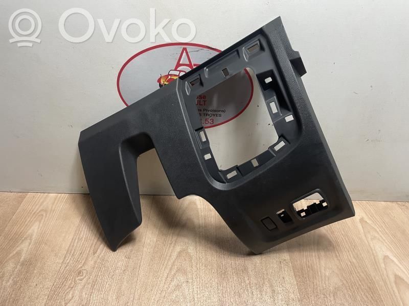 Renault Captur Tailgate/boot cover trim set 