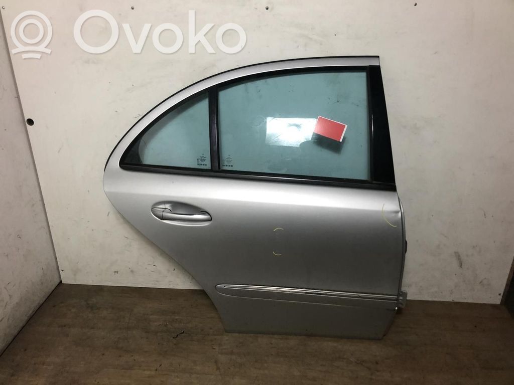 Mercedes-Benz E AMG W211 Portiera posteriore