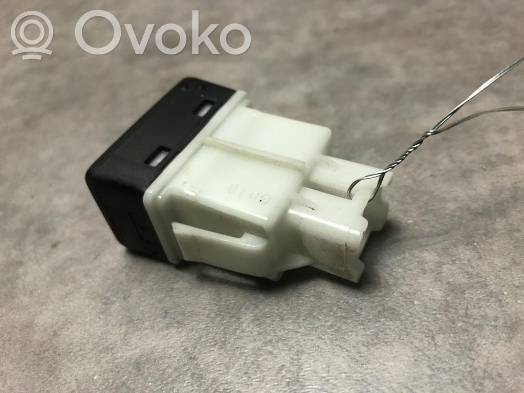 Suzuki Swift I Comutator control nivel faruri 