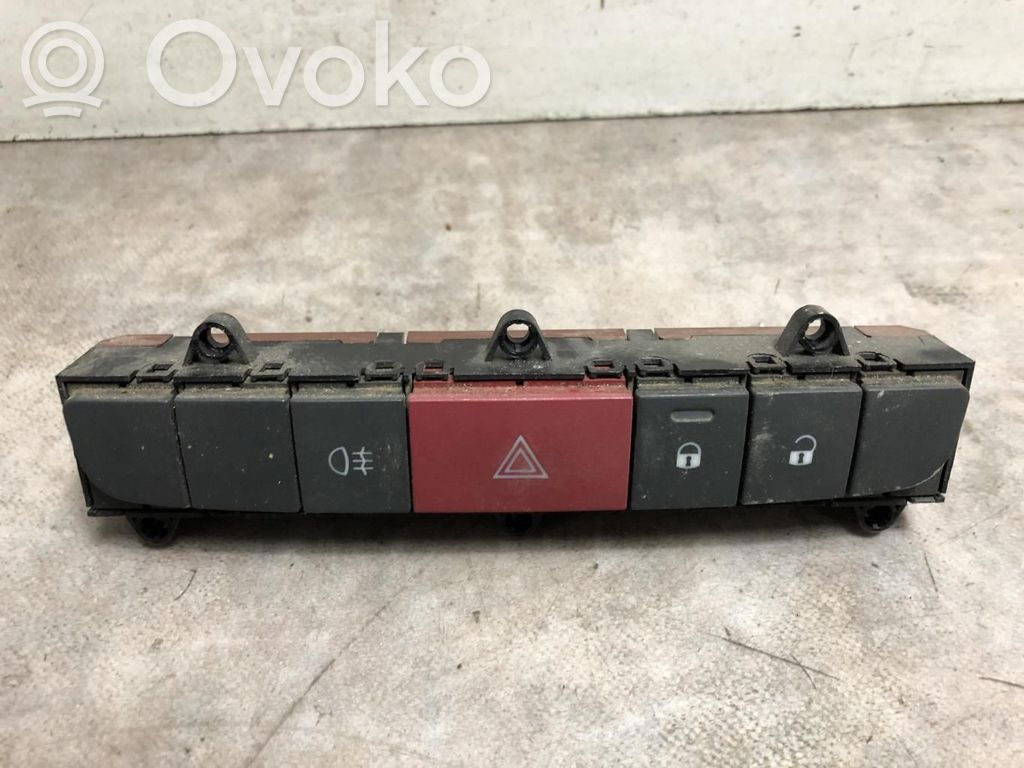 Peugeot Boxer Hazard light switch 