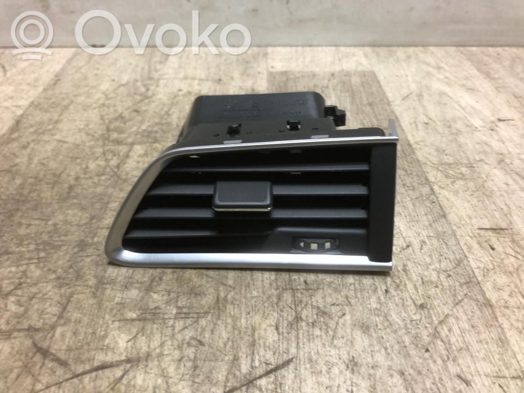 Peugeot 508 Rejilla de ventilación central del panel