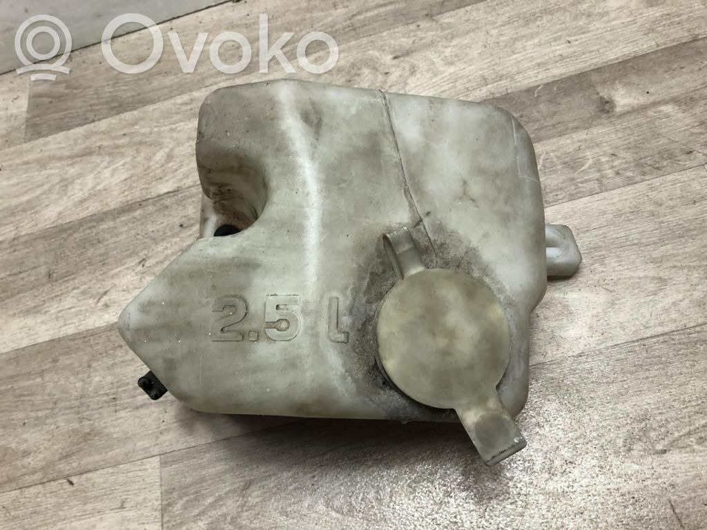 BMW 3 E36 Langų skysčio bakelis 