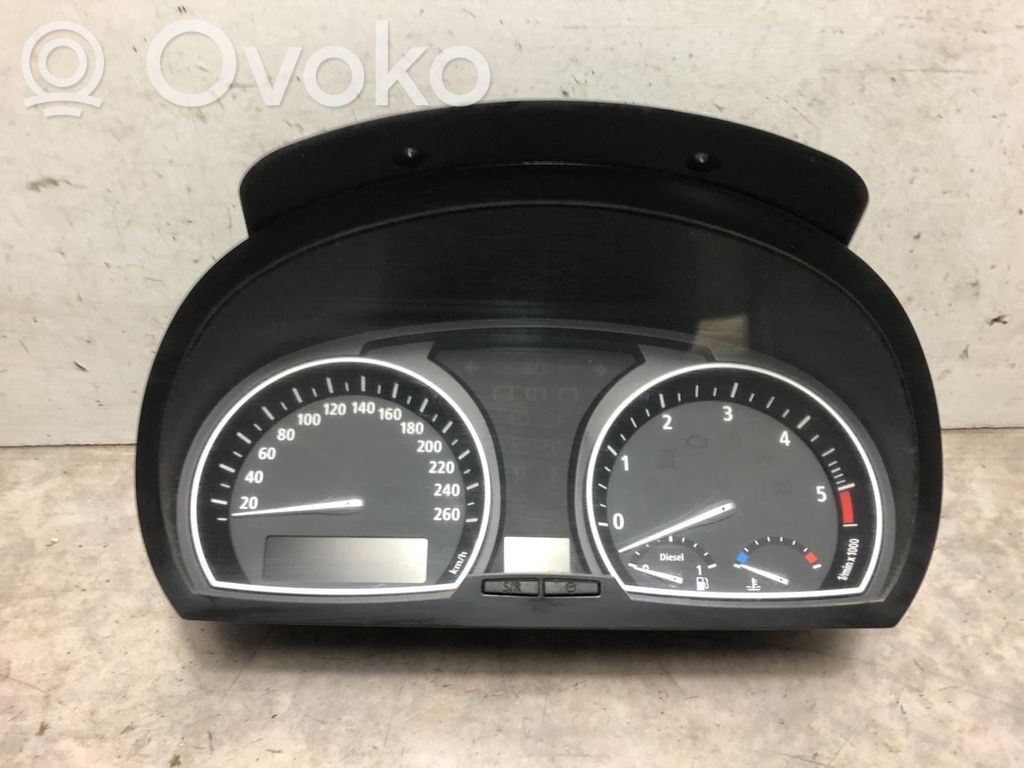 BMW X3 E83 Nopeusmittari (mittaristo) 