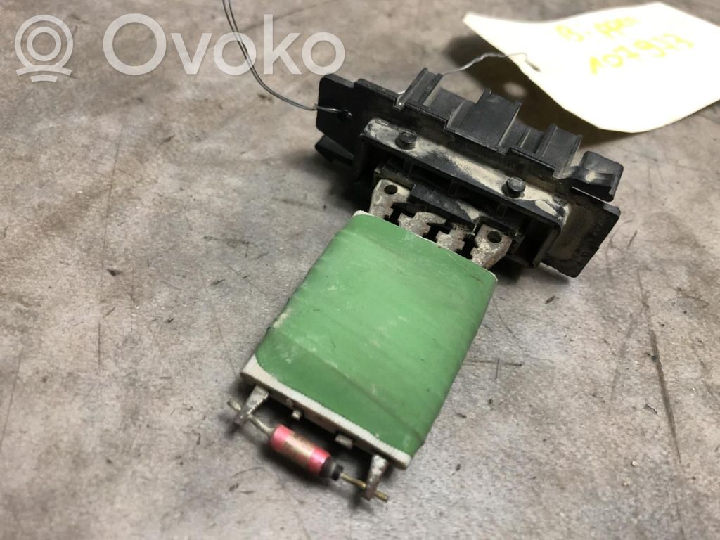 Peugeot Bipper Lämpöpuhaltimen moottorin vastus 