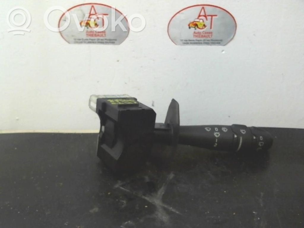 Renault Clio II Boutons / interrupteurs volant 