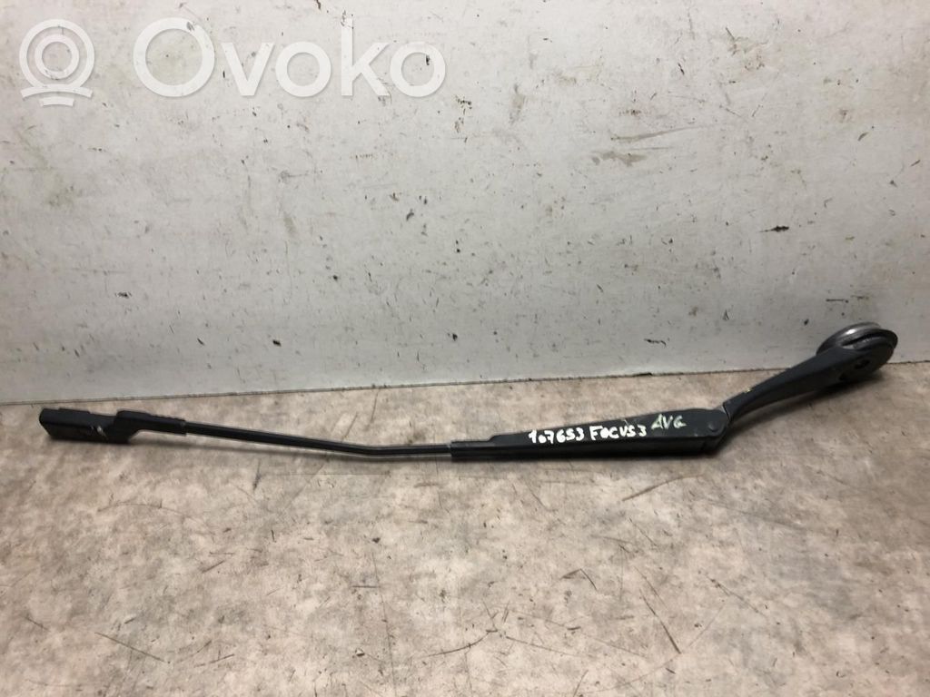 Ford Focus Front wiper blade arm 