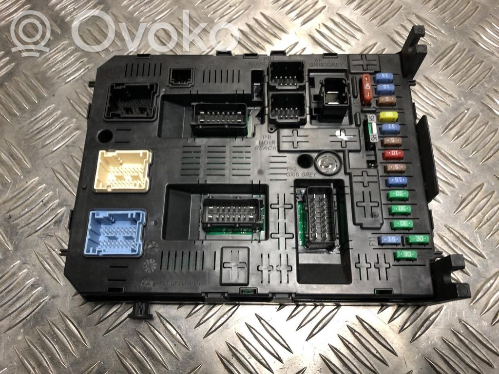 Citroen C5 Fuse box set 