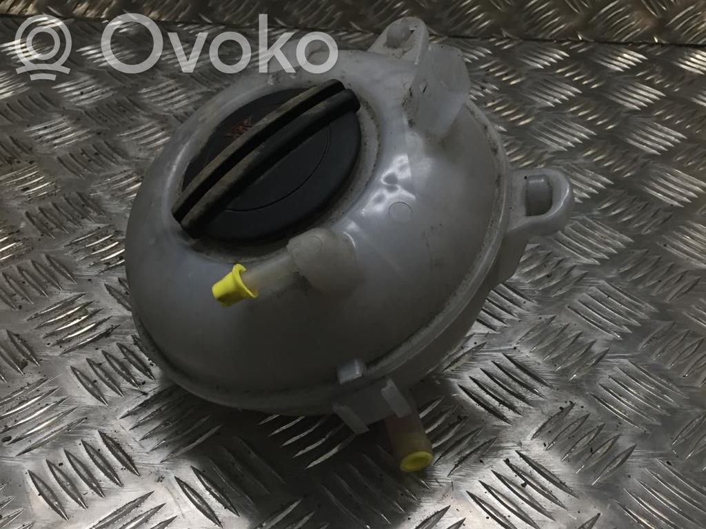 Volkswagen Golf VII Serbatoio di compensazione del liquido refrigerante/vaschetta