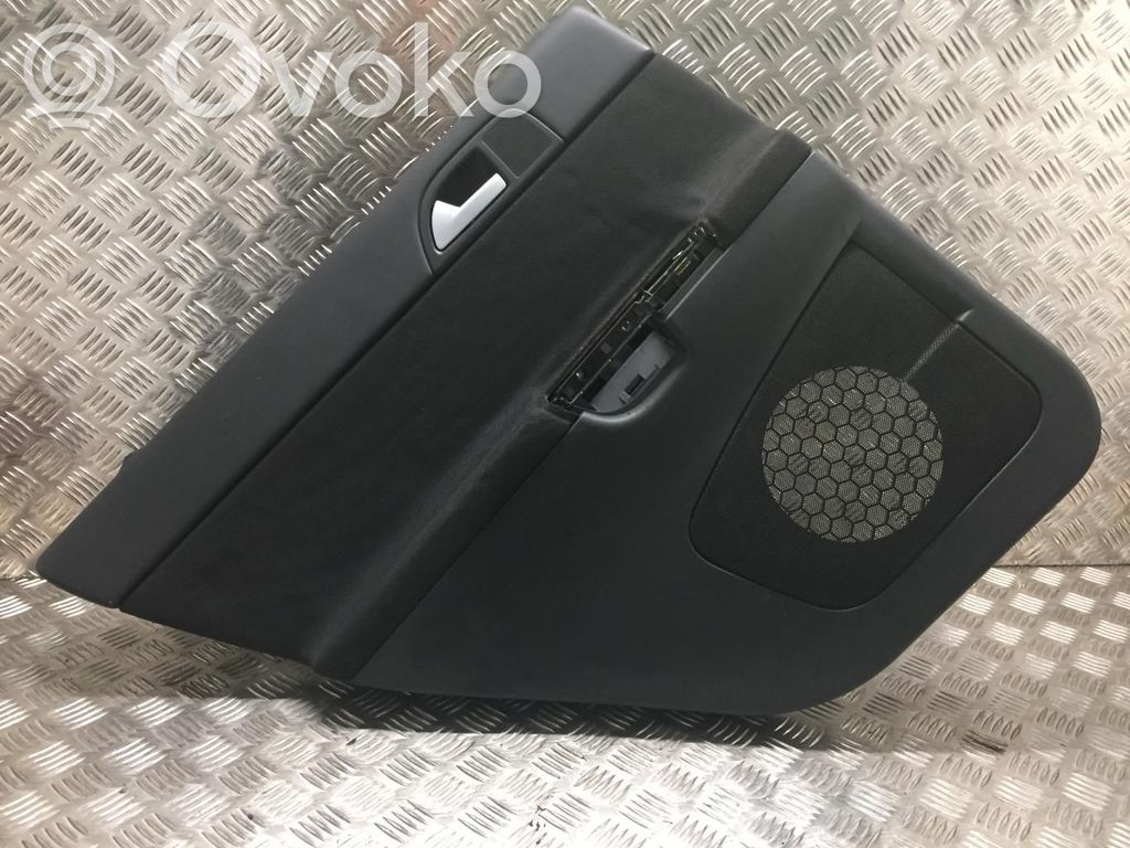 Volvo V50 Galinė apdailos juosta 