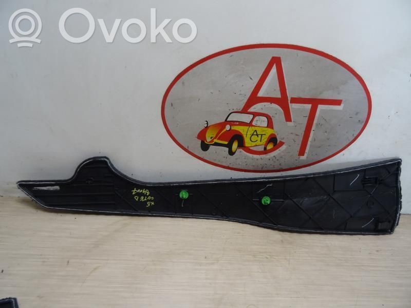 BMW X5 E70 Verkleidung Kofferraumabdeckung 