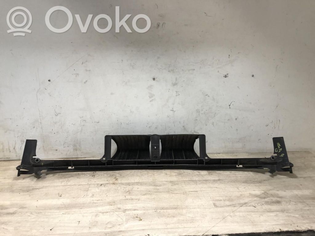 Soporte de montaje del parachoques trasero