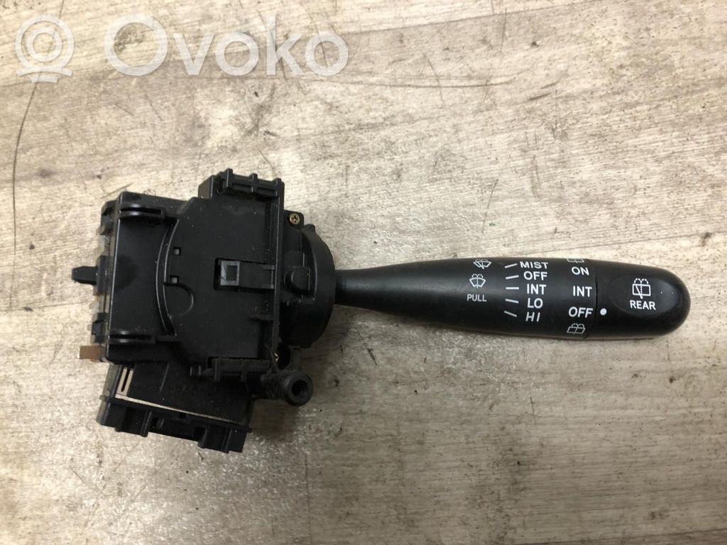 Toyota RAV 4 (XA20) Boutons / interrupteurs volant