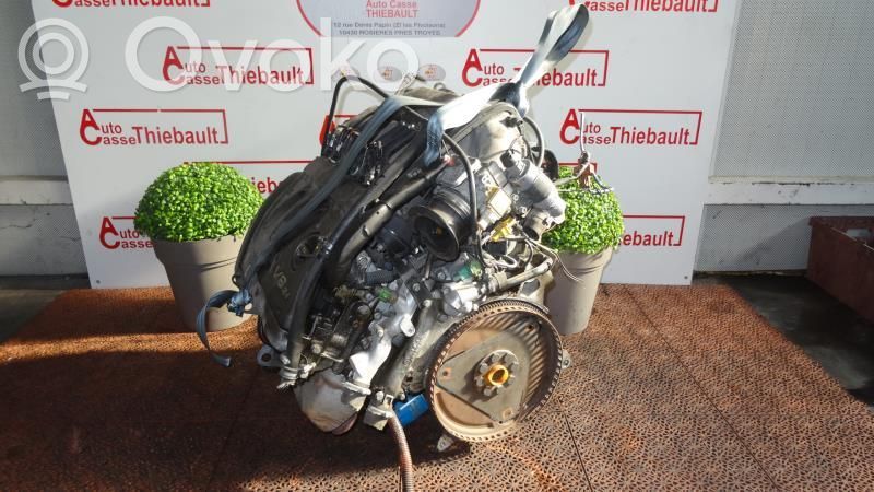 Peugeot 406 Engine 