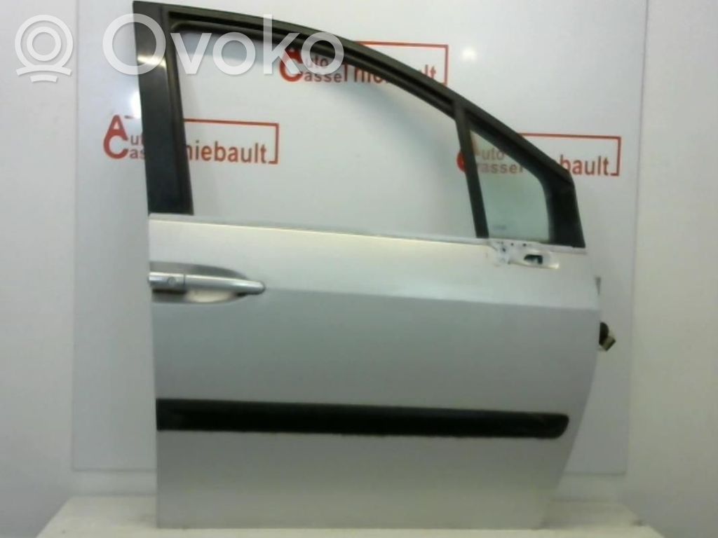 Priekinės durys   00009004X4,00009004X4