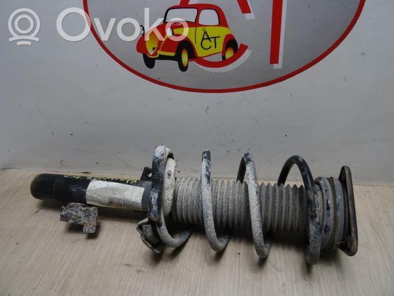 Volvo S40 Amortyzator osi przedniej ze sprężyną 