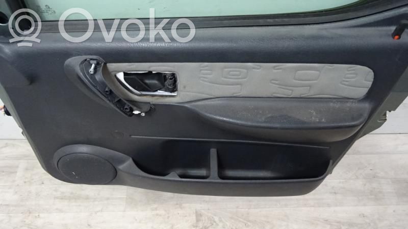 Peugeot Partner Front door 