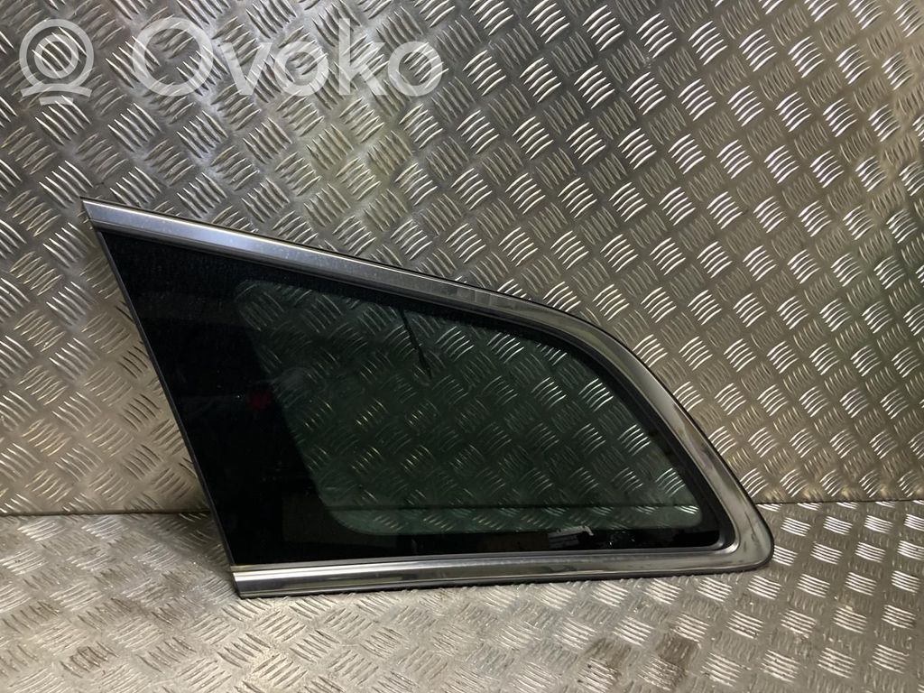 Rear side window   EG2263950E9D,EG2263950E9D