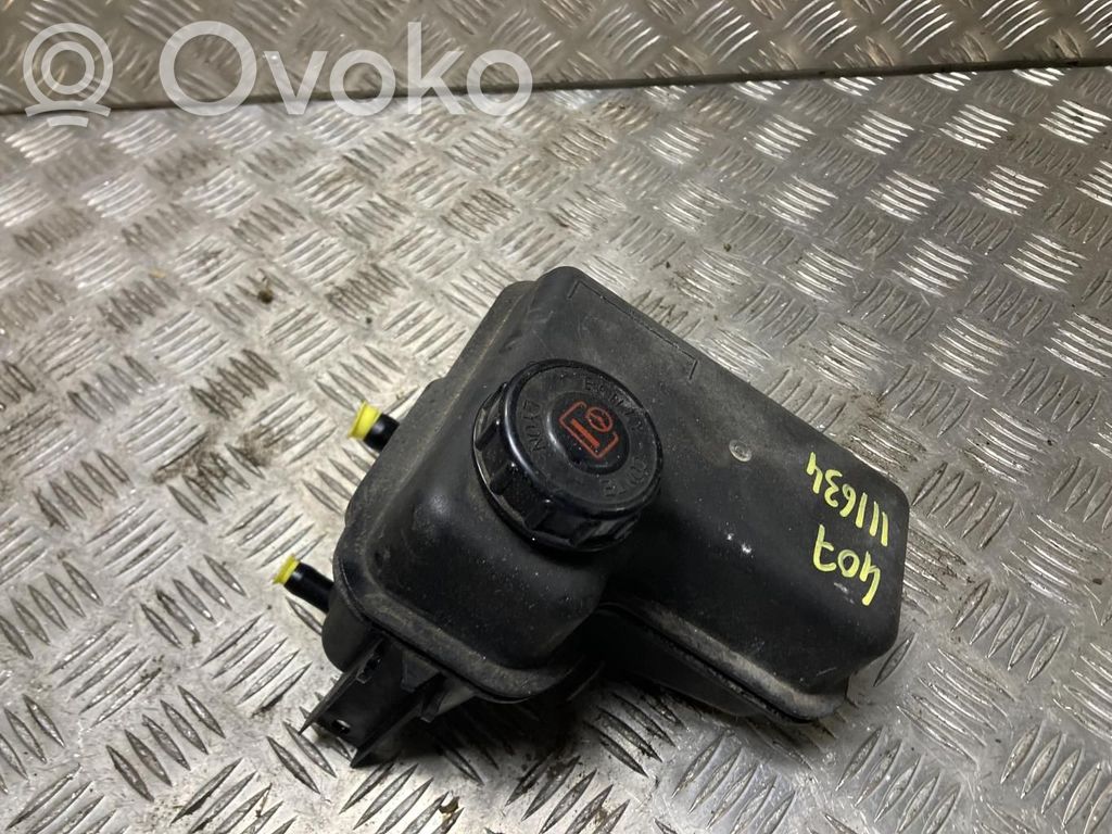 Peugeot 407 Ohjaustehostimen nestesäiliö 
