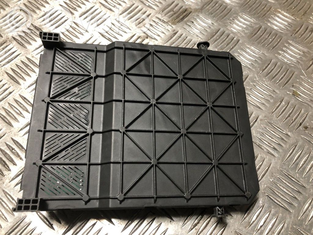 Fuse box set