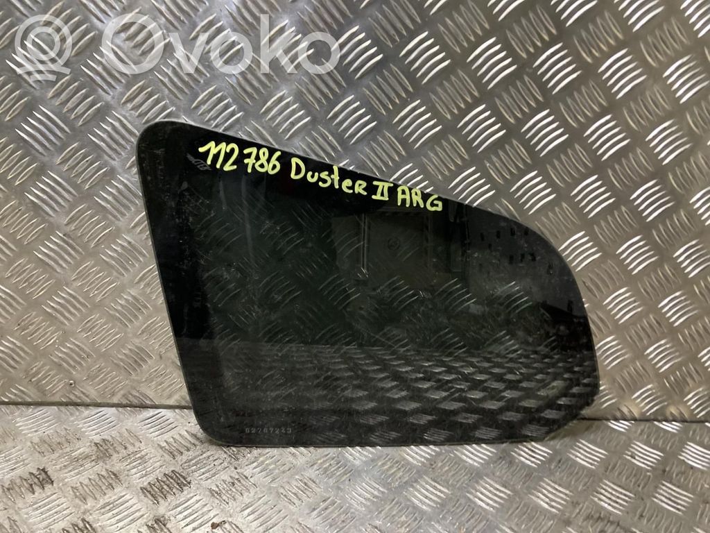 Seitenscheibe hinten   833070057R,833070057R