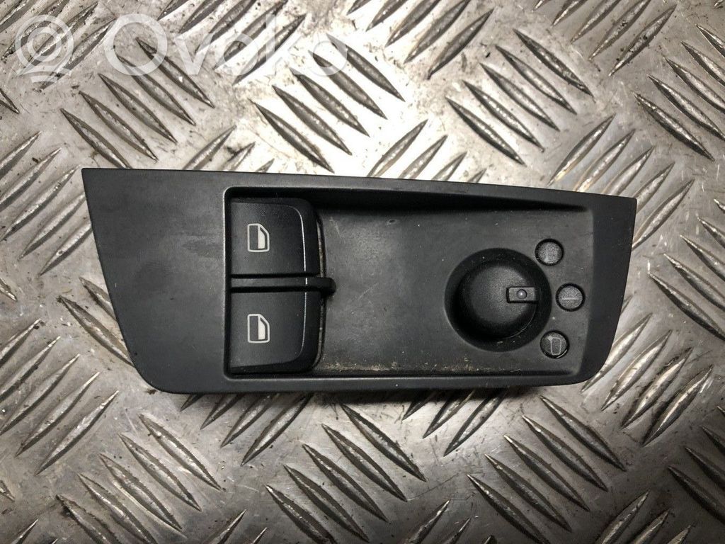 Audi A1 Electric window control switch 