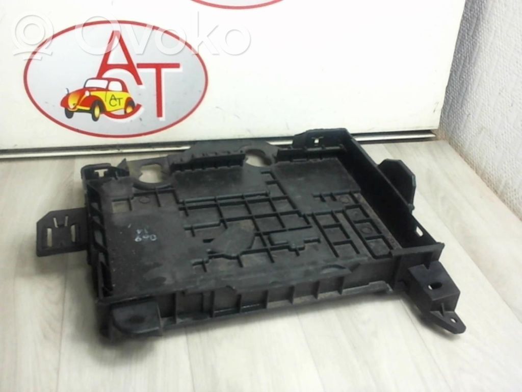 Renault Clio III Vassoio scatola della batteria 