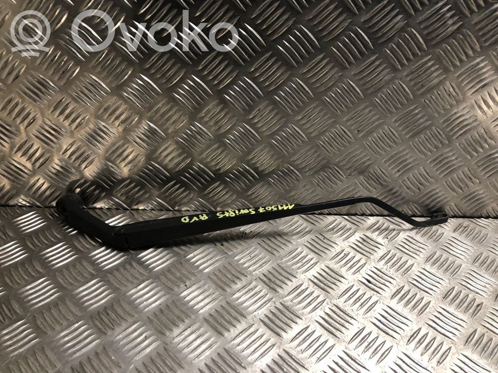 Wischerarm vorne   3833052R00,3833052R00