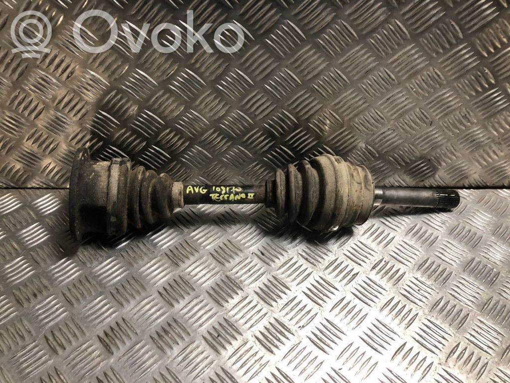 Nissan Terrano Kardāns komplektā 