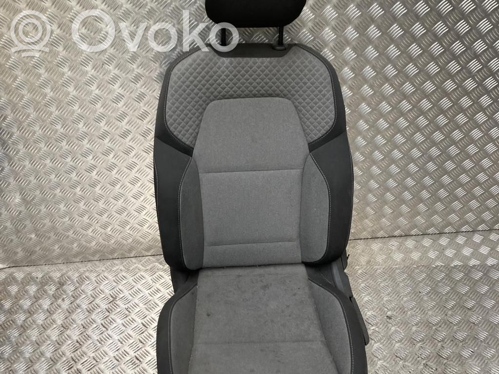 Renault Clio V Sedile anteriore del conducente 