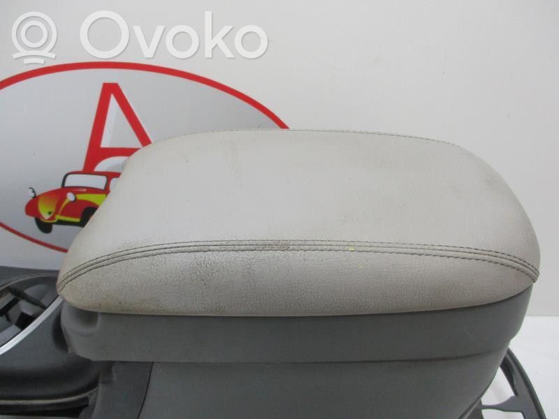 Hyundai Santa Fe Center console