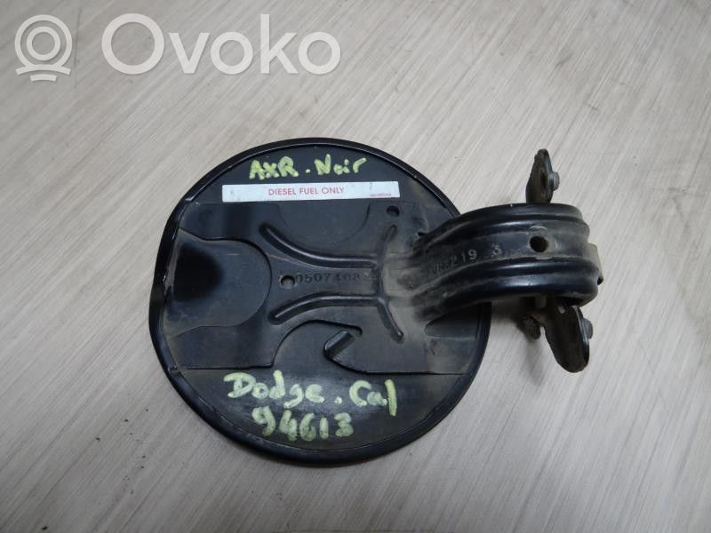 Dodge Caliber Klapka wlewu paliwa