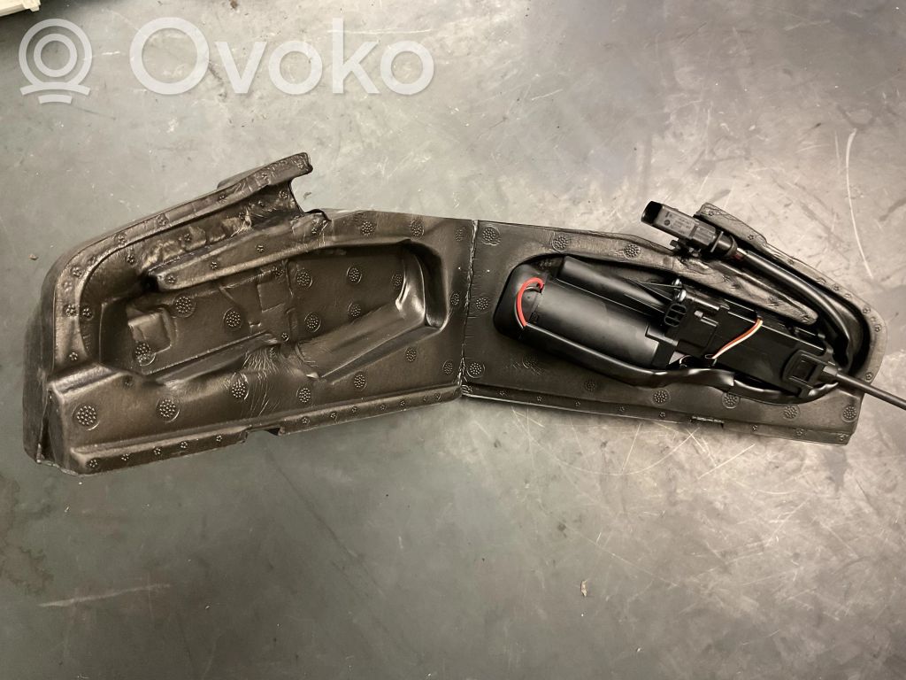 Audi A8 S8 D3 4E Tailgate/trunk/boot lock/catch/latch 