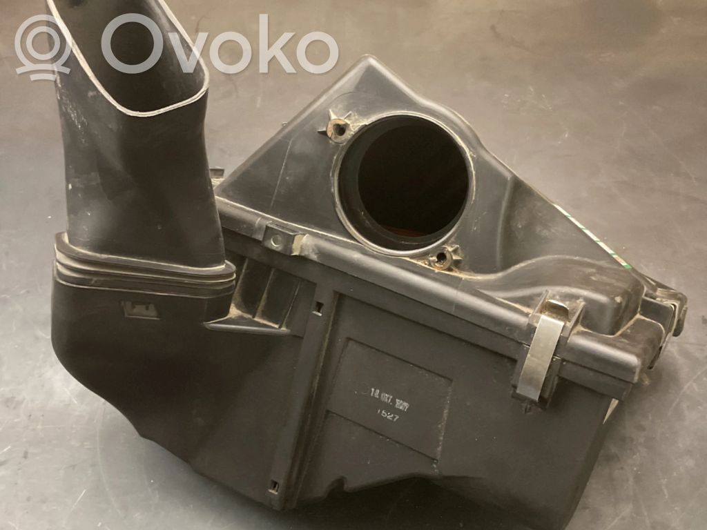 Air filter box   7797460,LP158401