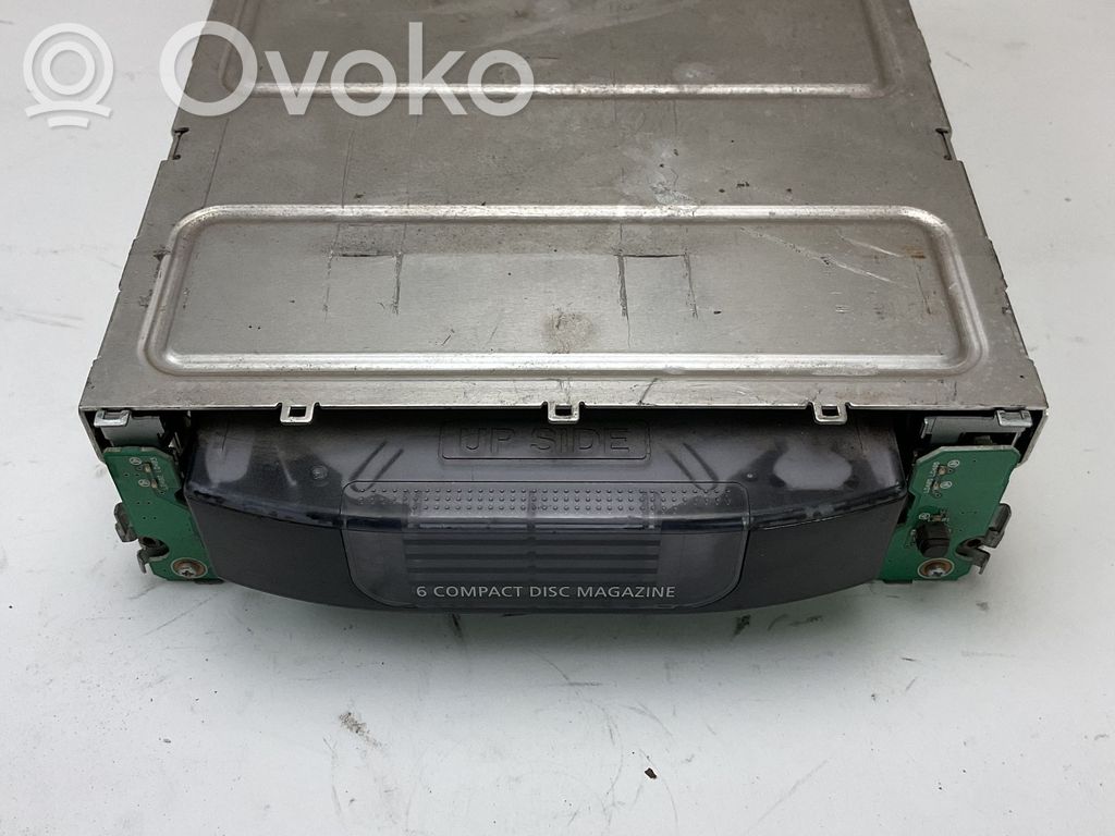 BMW 5 E60 E61 CD/DVD keitiklis 