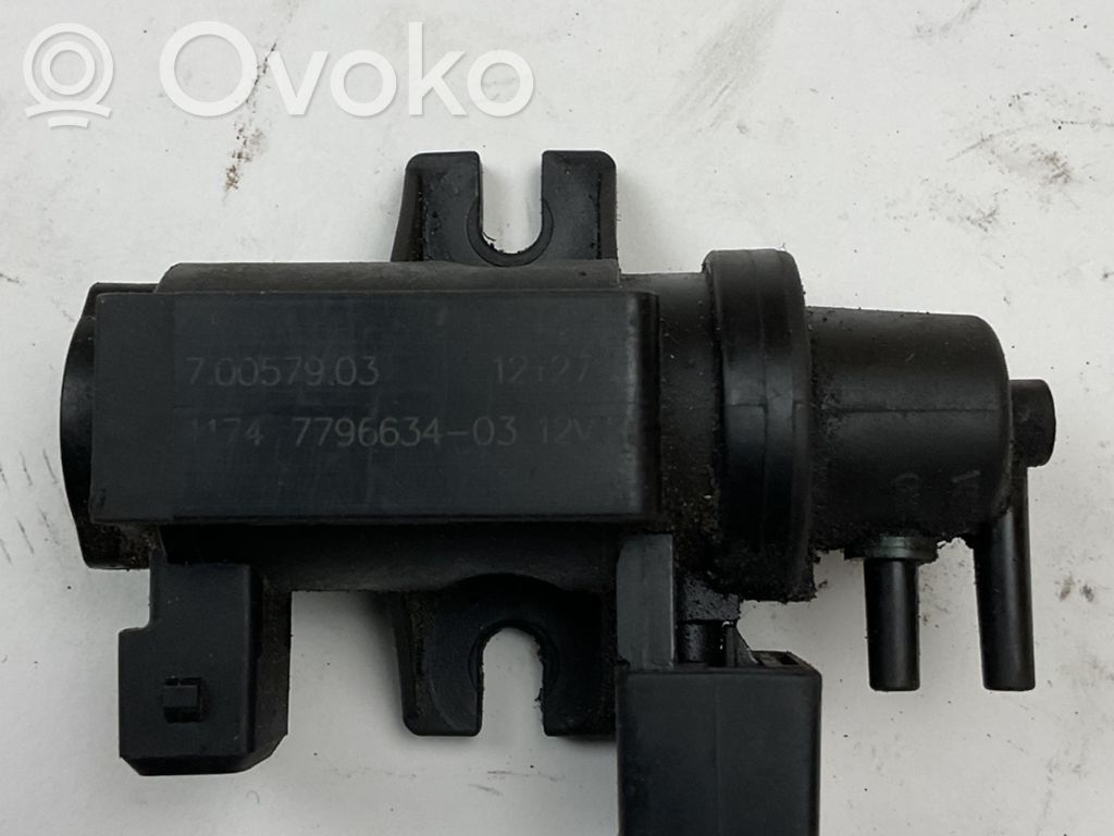 BMW 5 E60 E61 Solenoidinis vožtuvas 