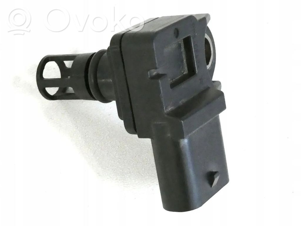 Intercooler pipe mounting bracket   55569992