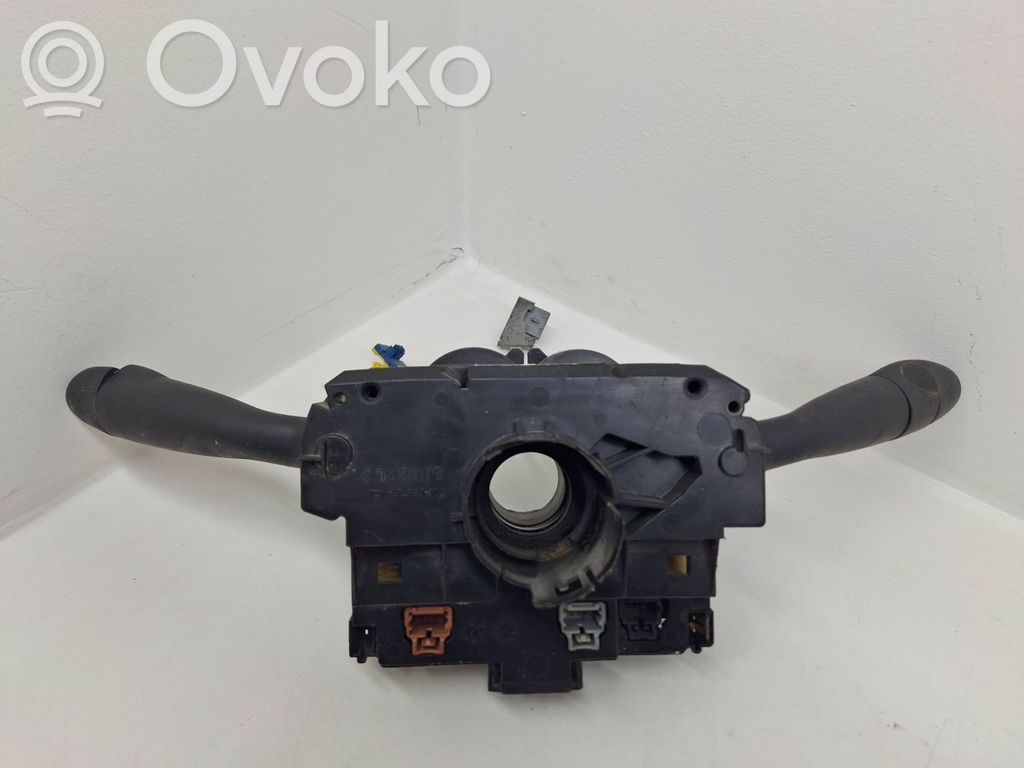 Peugeot 308 Wiper turn signal indicator stalk/switch 