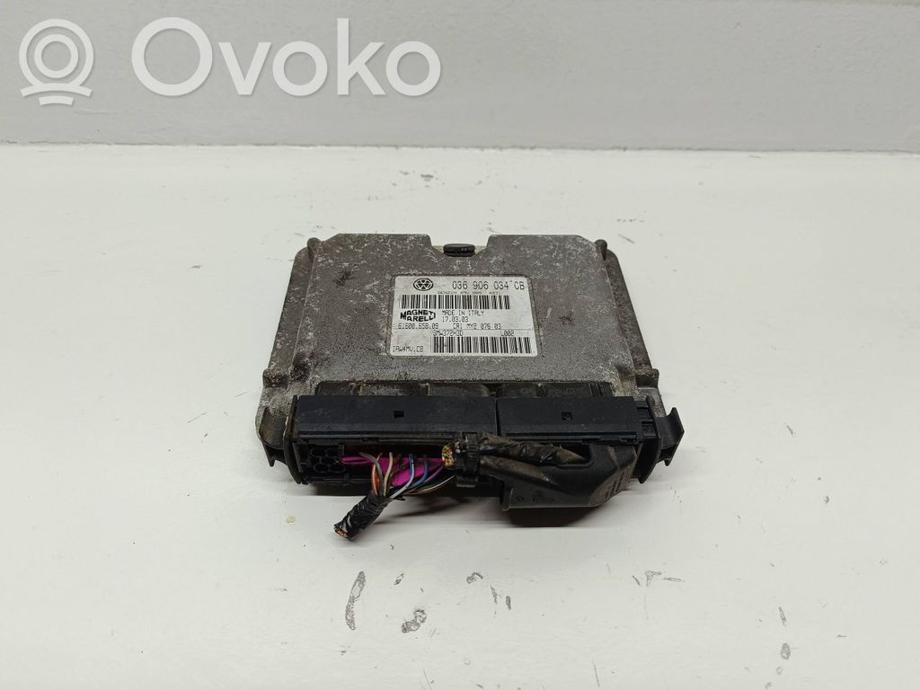 Skoda Fabia Mk1 (6Y) Engine control unit/module 